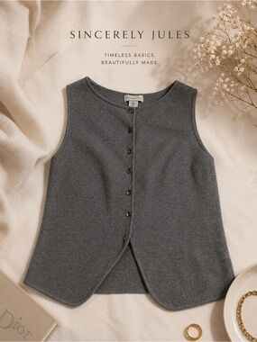 Sincerely Jules Charcoal Gray Button-Front Knit Tank